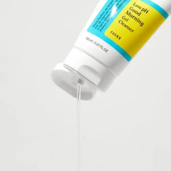 Cosrx Low PH Good Morning Gel Cleanser 3 700x700.jpg 1.webp