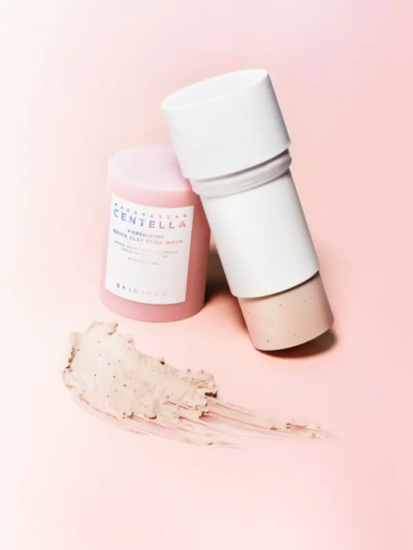 Skin 1004 centella poremizing quick clay stick mask2.webp