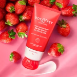 dot-and-key-strawberry-dew-do-it-all-moisturizer-with-niacinamide-and-peptides-80g_1_display_1760503268_cd642774.jpg Dot and key strawberry dew do it all moisturizer with niacinamide and peptides 80g 1 display 1760503268 cd642774.jpg